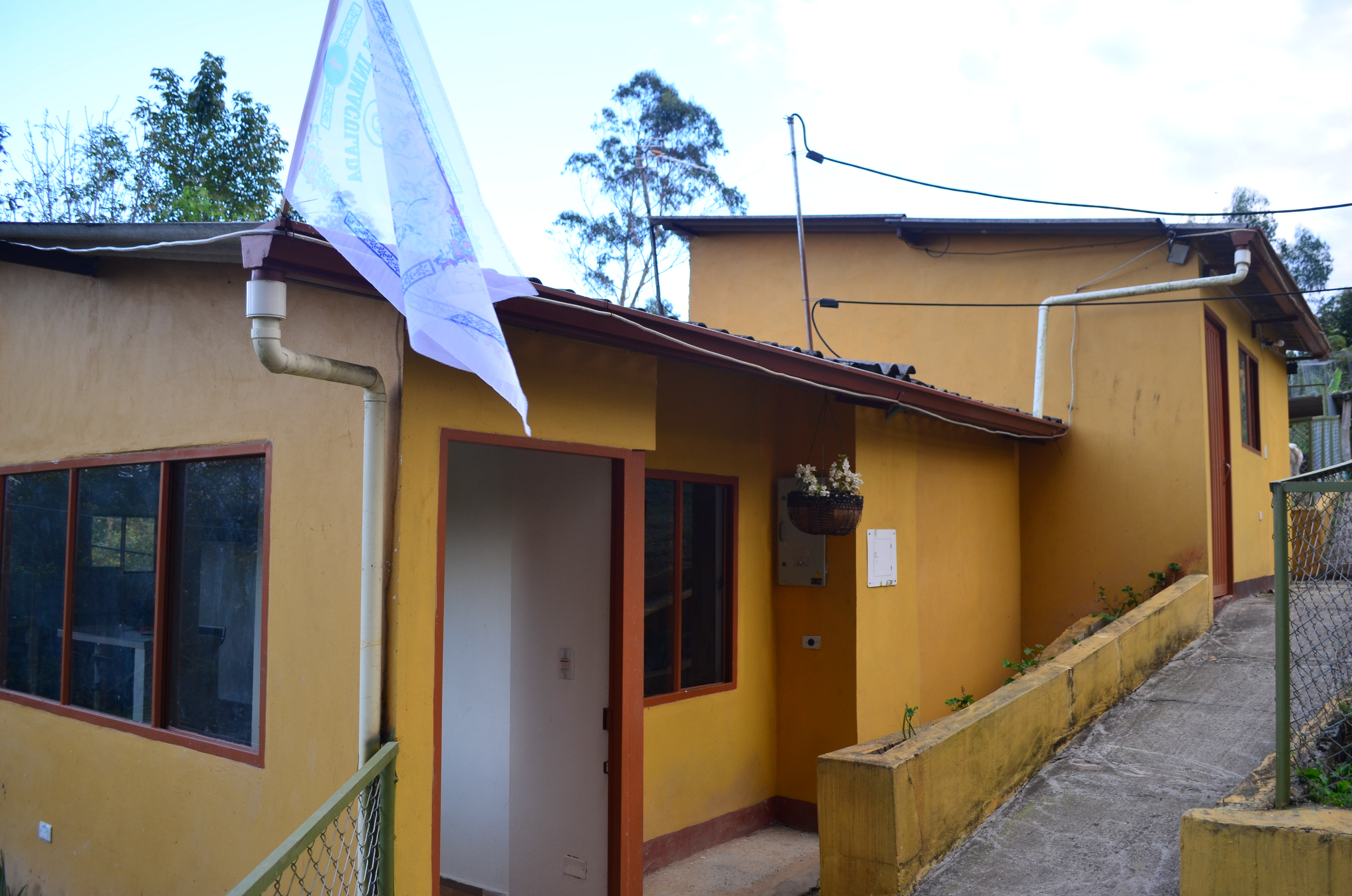 Recuerdito - Exterior